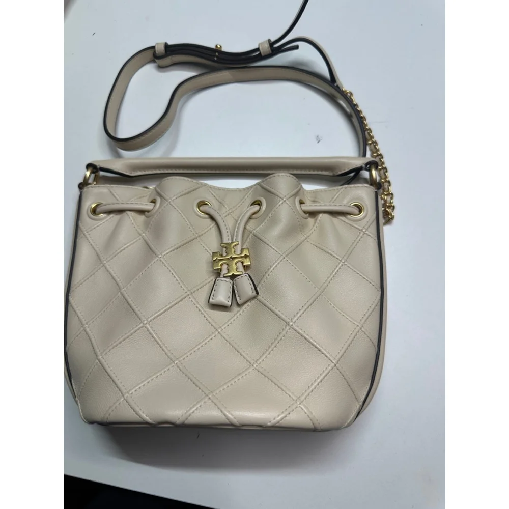 Women's Tory Burch Quilted Drawstring Crossbody Bag One Size Beige Gold